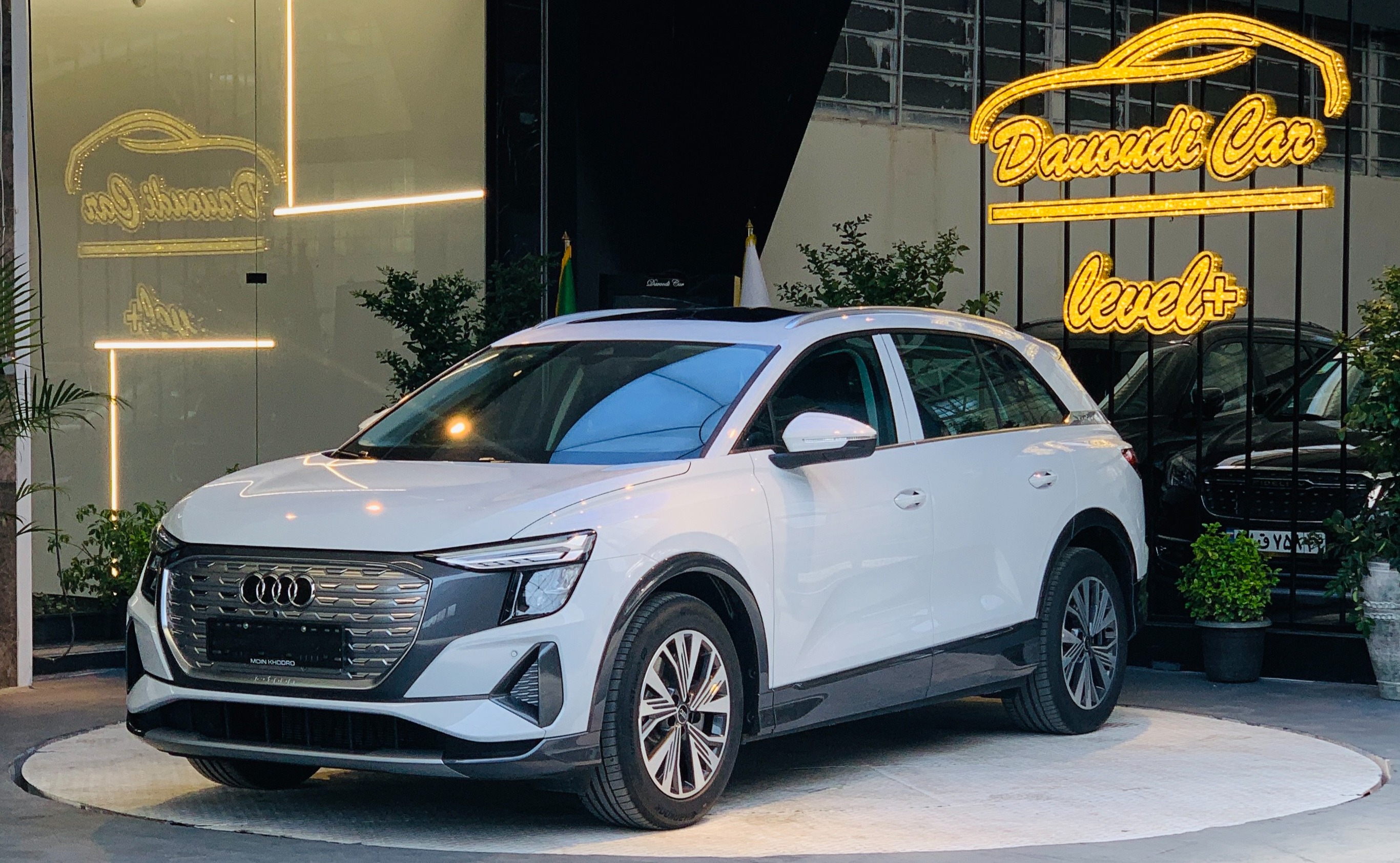 آئودی E-tron Q5