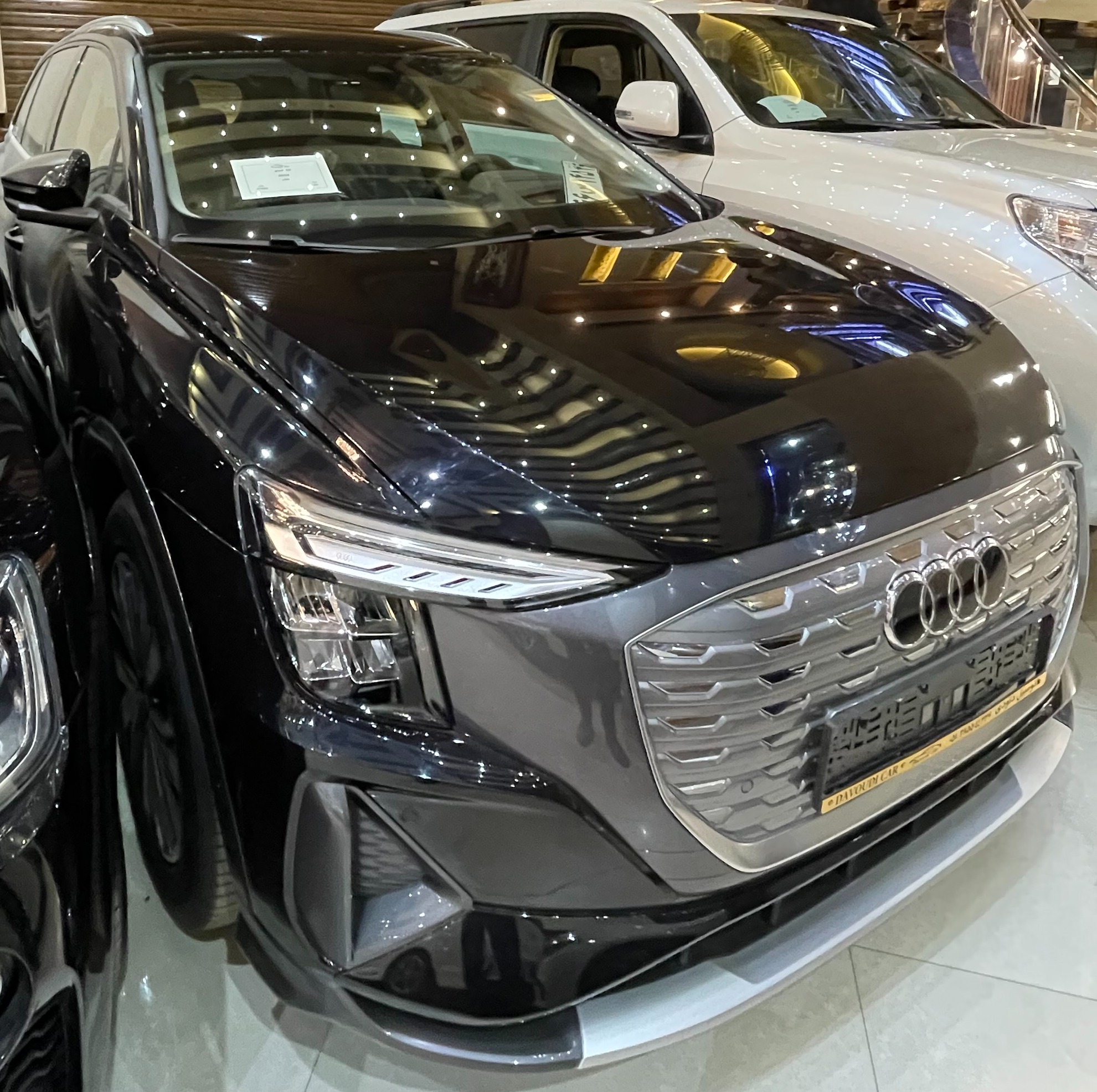 آئودی E-tron Q5