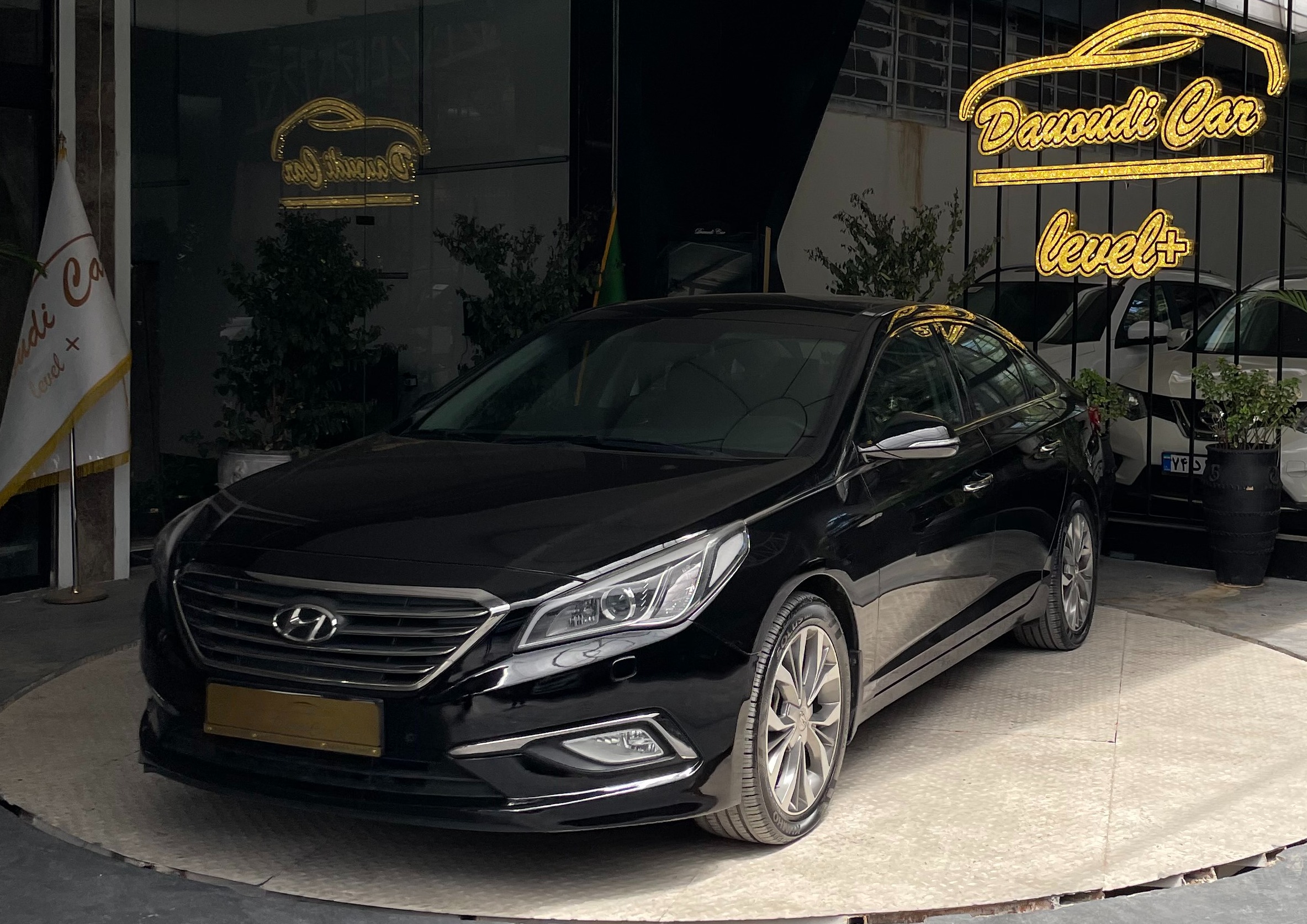 Hyundai Sonata LF